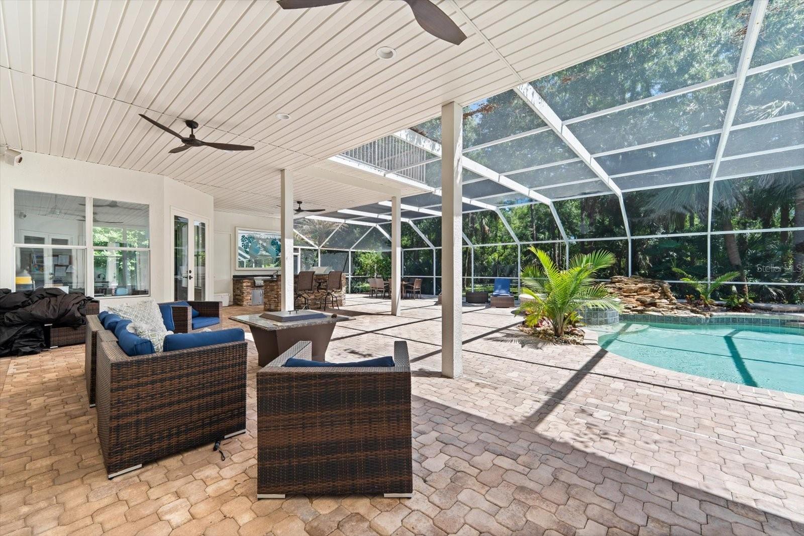 6413 MACLAURIN DR — photo 60