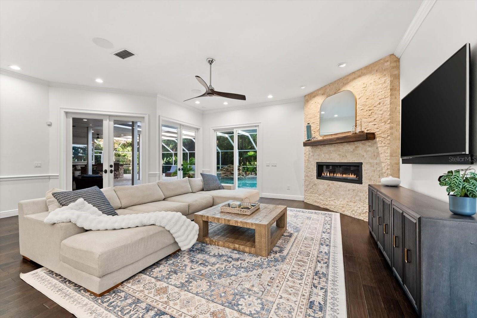6413 MACLAURIN DR — photo 33