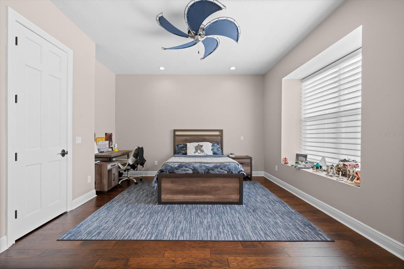 6413 MACLAURIN DR — photo 52