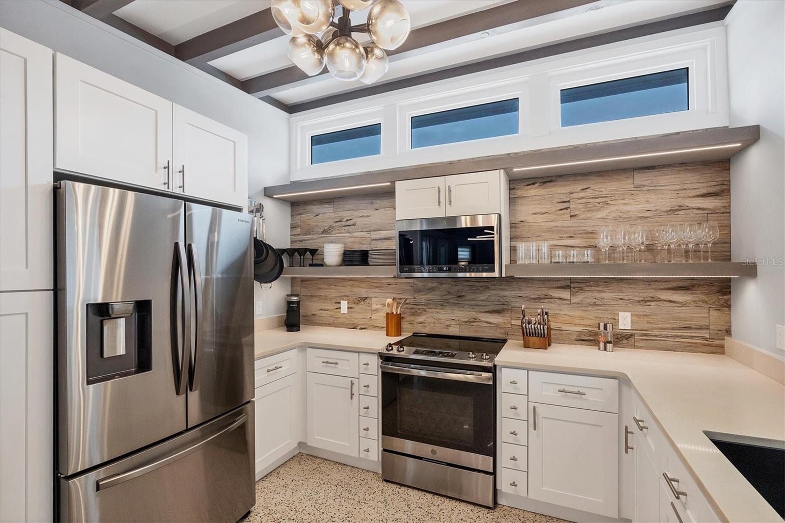 1116 WESTWAY DR — photo 15