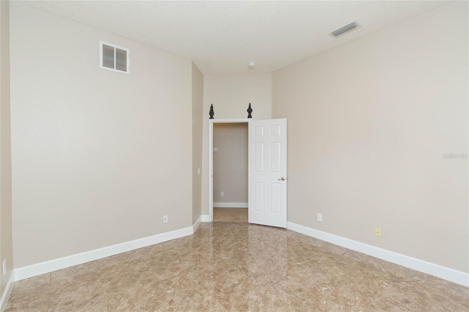 4813 ARTESIAN RD — photo 29