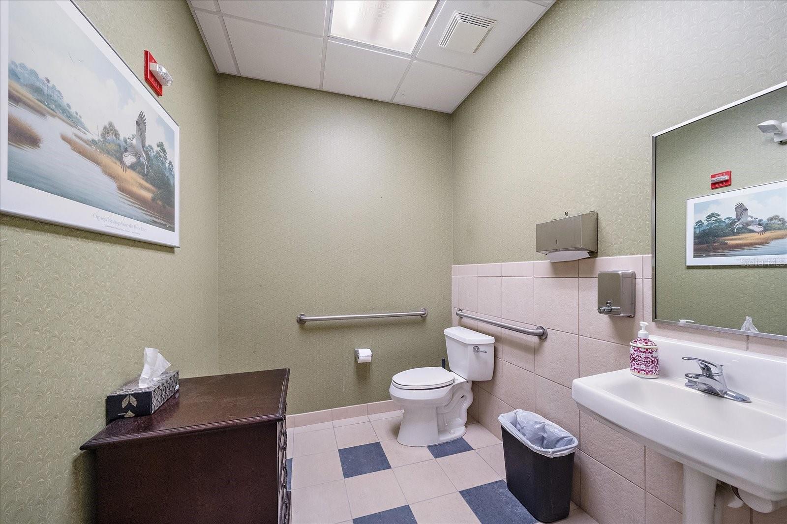 5605 MARQUESAS CIR #12C — photo 22