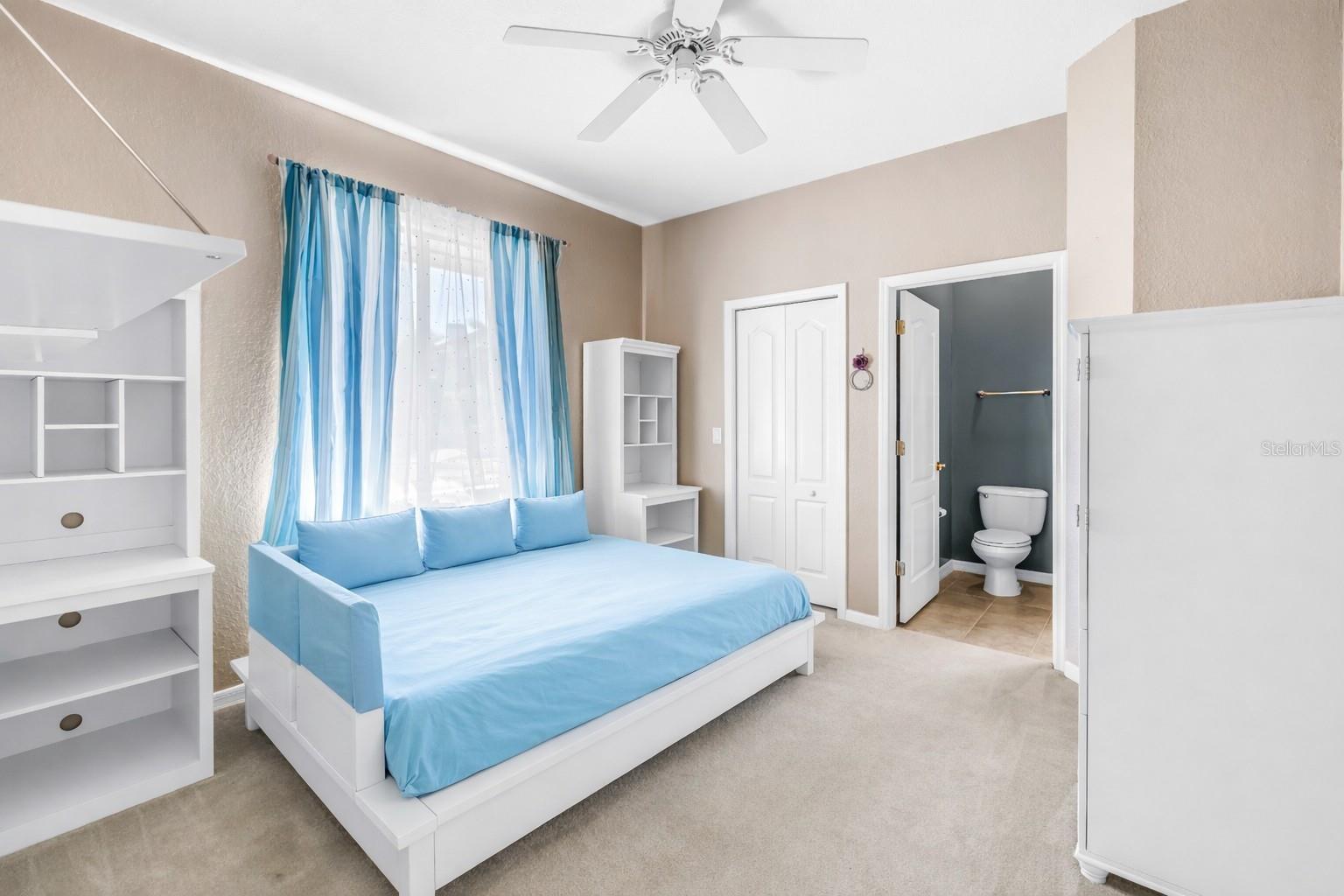 14365 EAGLE POINTE DR — photo 22