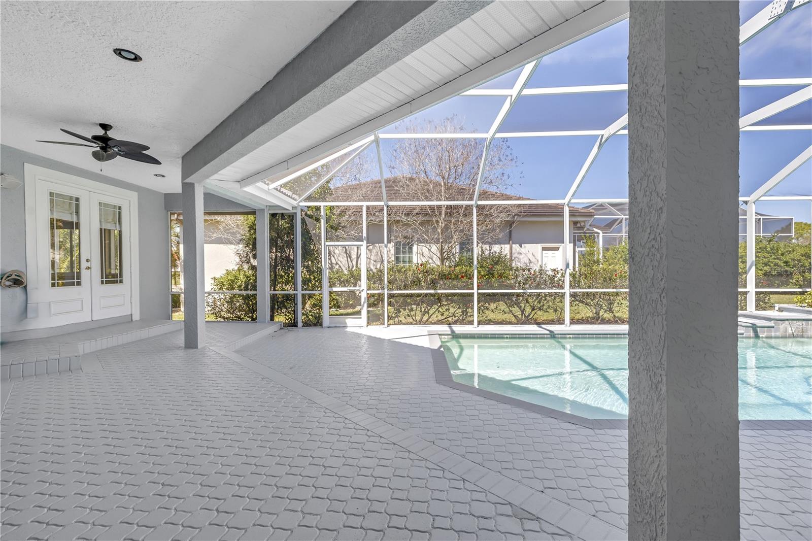 14365 EAGLE POINTE DR — photo 36