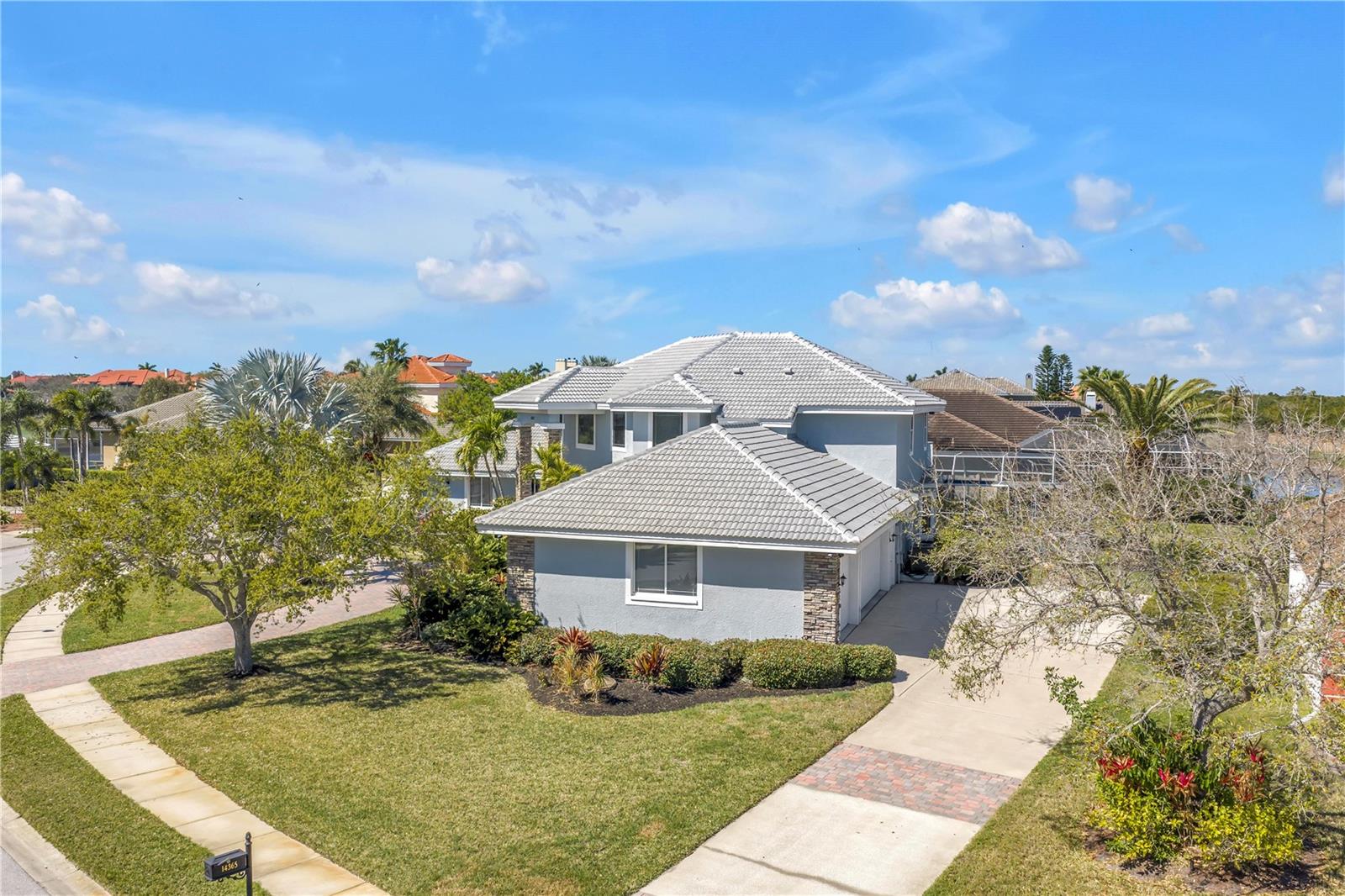 14365 EAGLE POINTE DR — photo 41