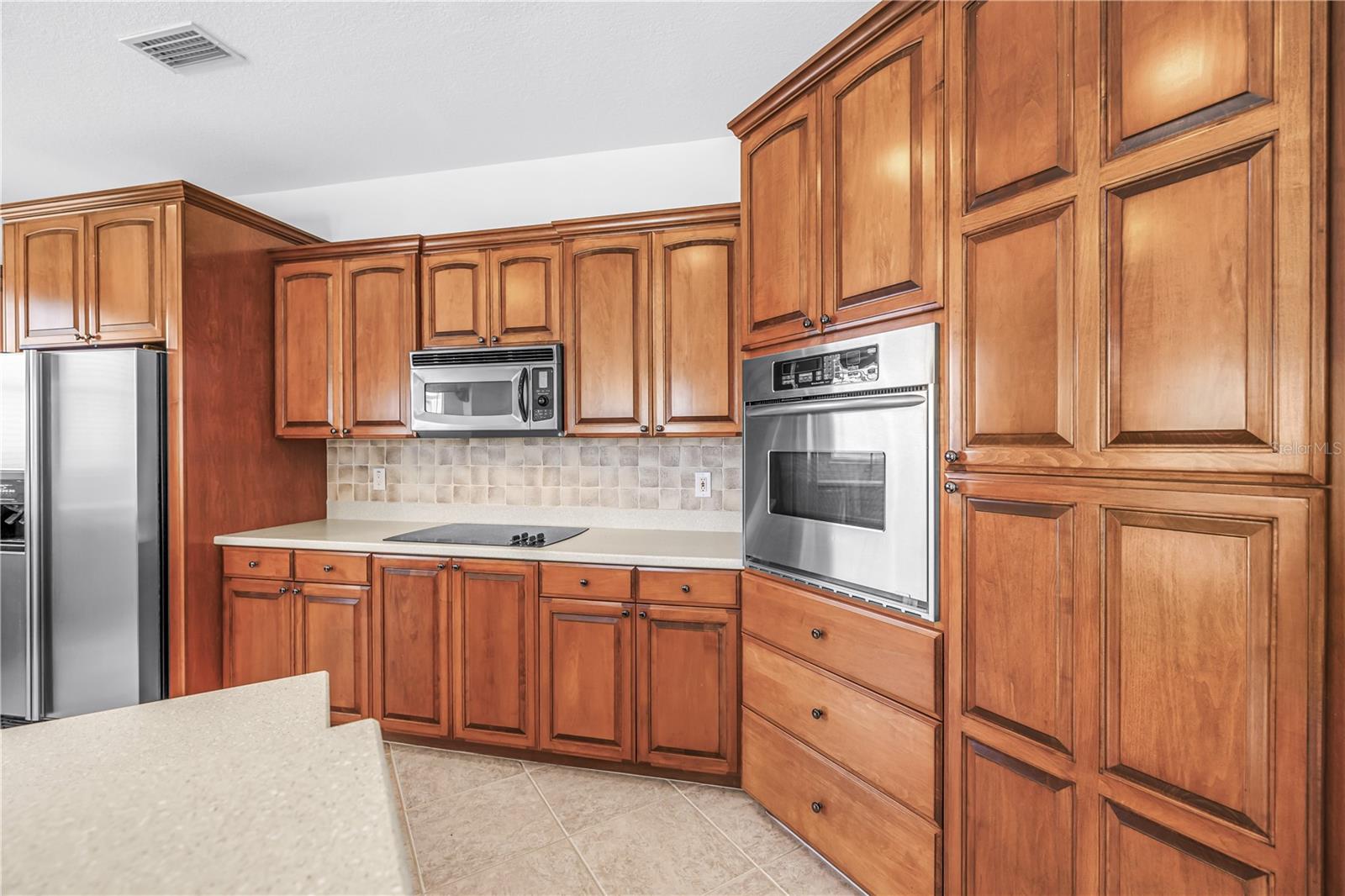 14365 EAGLE POINTE DR — photo 10