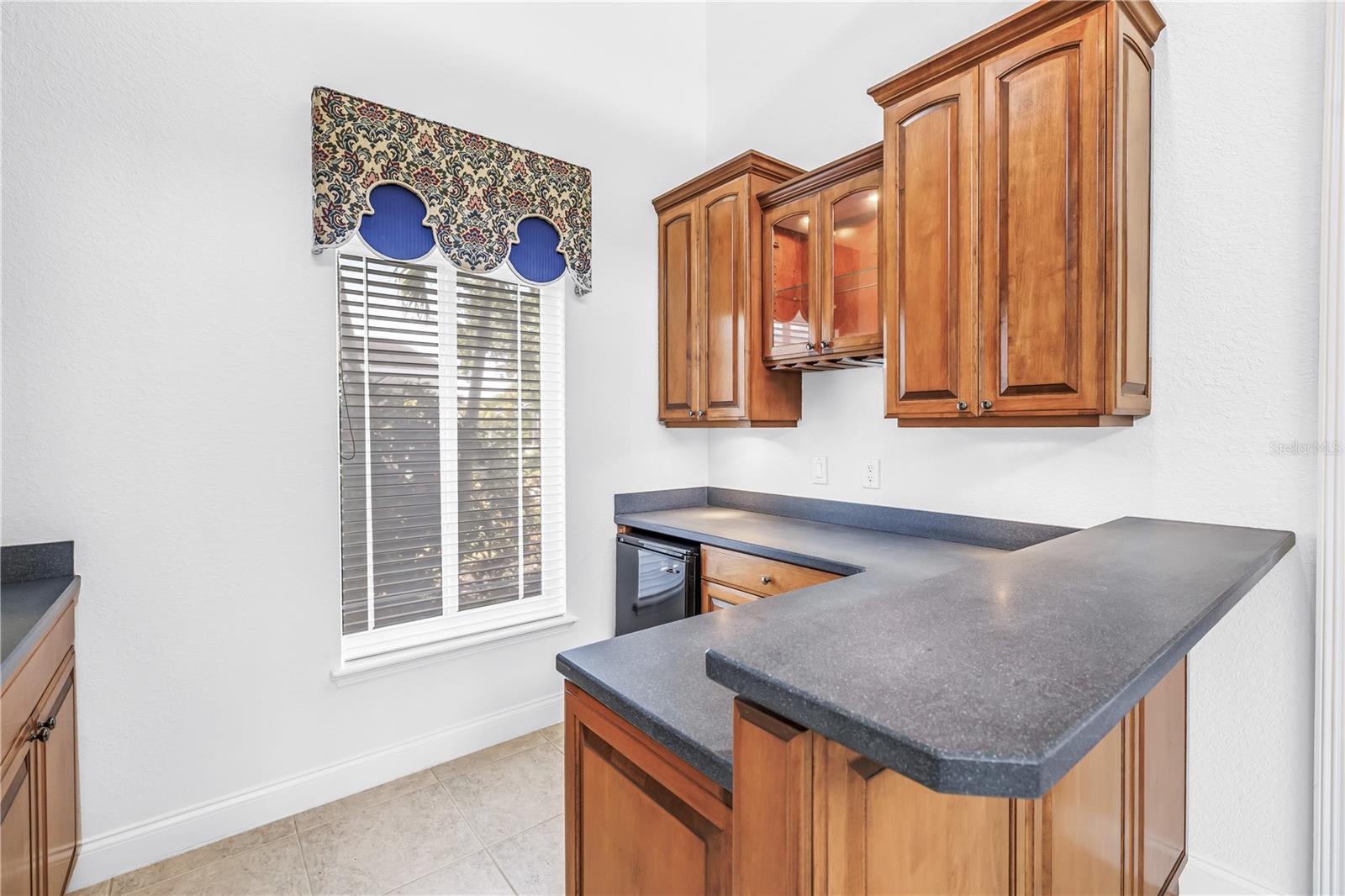 14365 EAGLE POINTE DR — photo 16