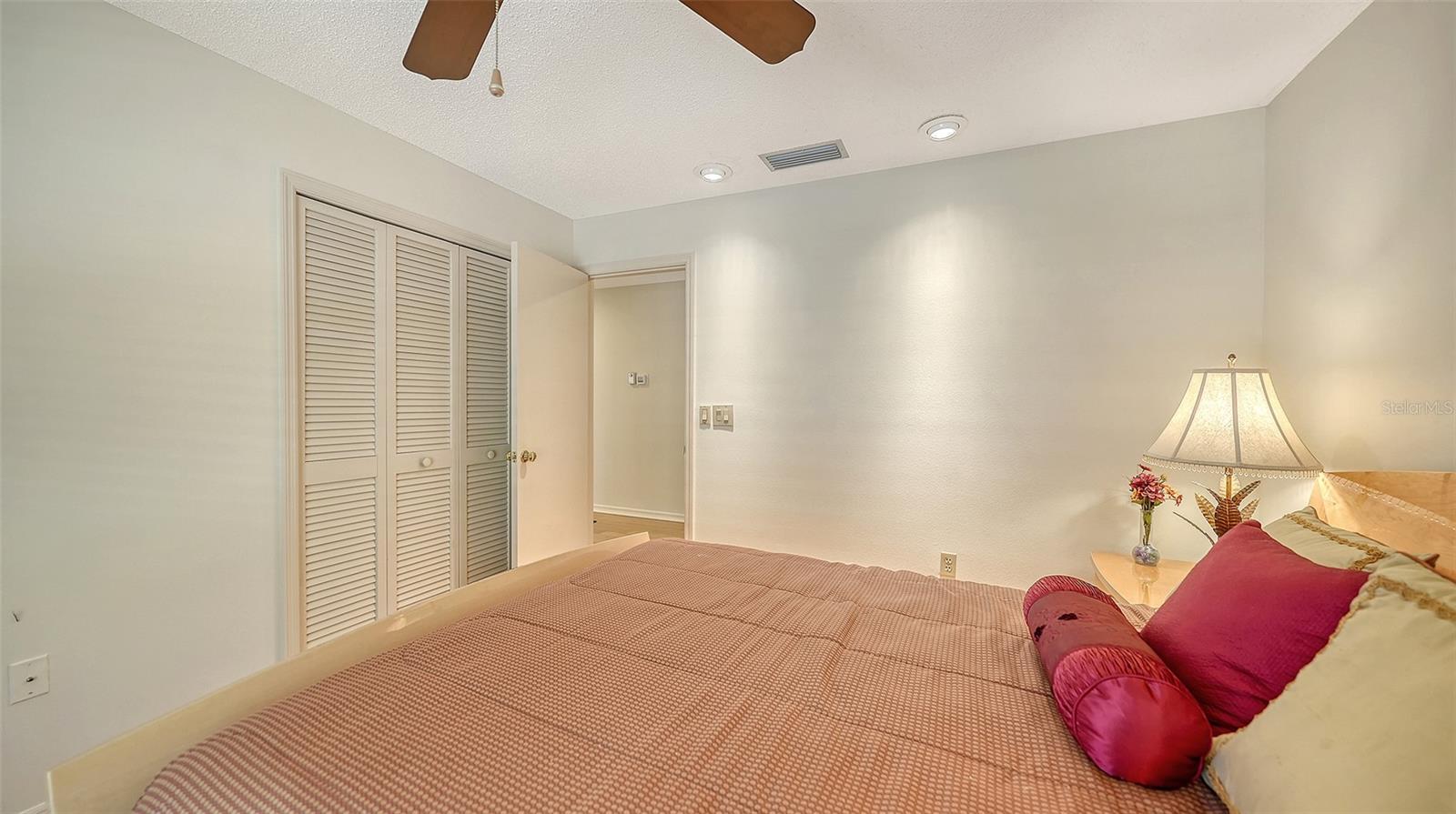 5521 CHANTECLAIRE #21 — photo 28
