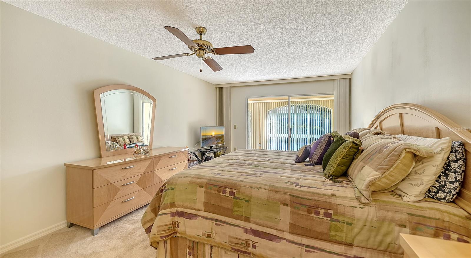 5521 CHANTECLAIRE #21 — photo 24