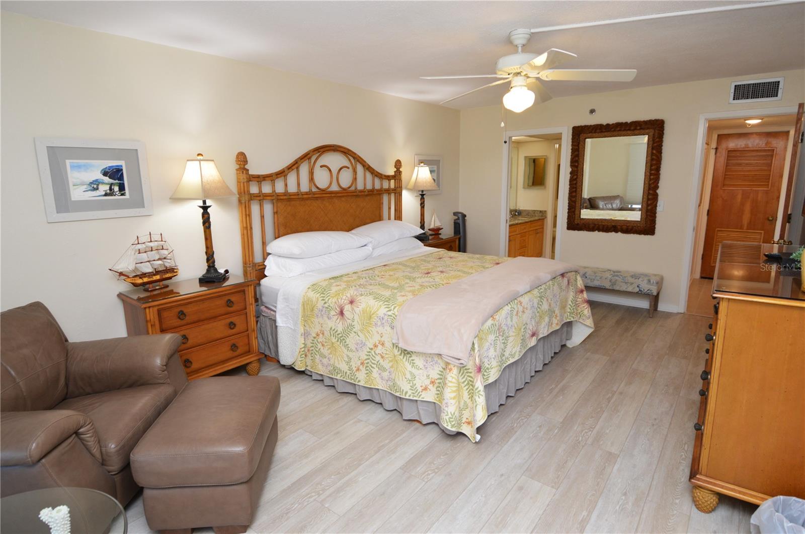 900 GULF BLVD #907 — photo 39