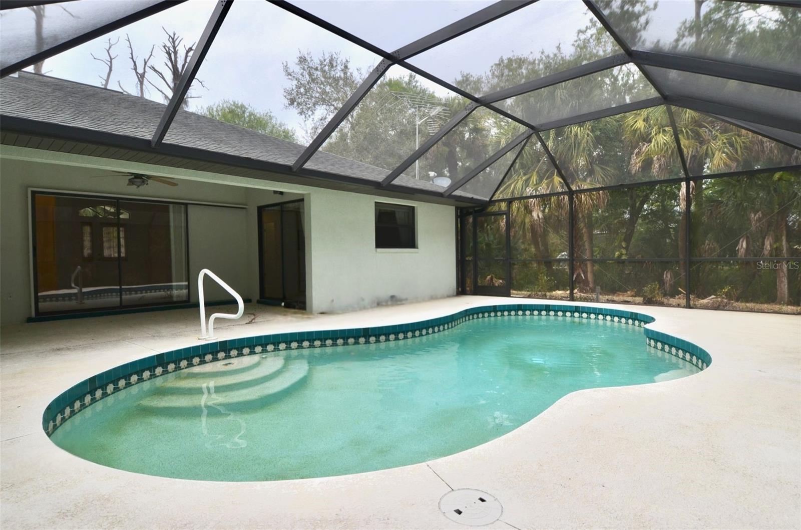 6514 N BISCAYNE DR — photo 28