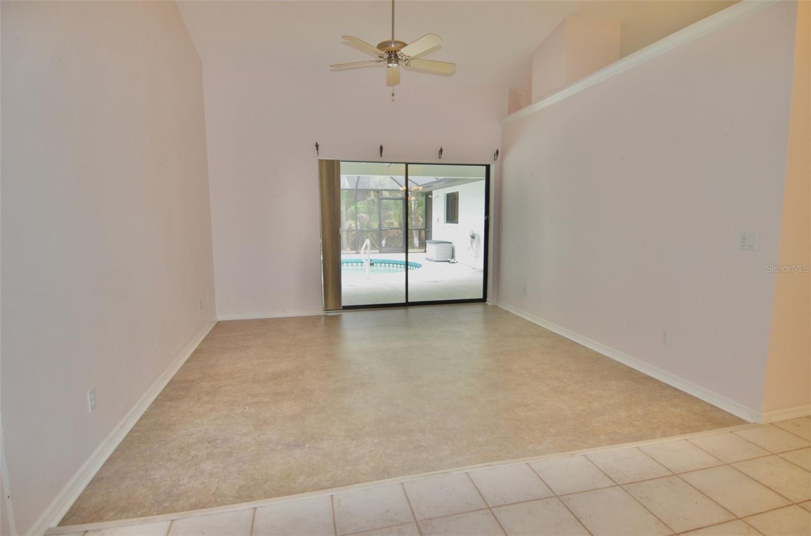 6514 N BISCAYNE DR — photo 3