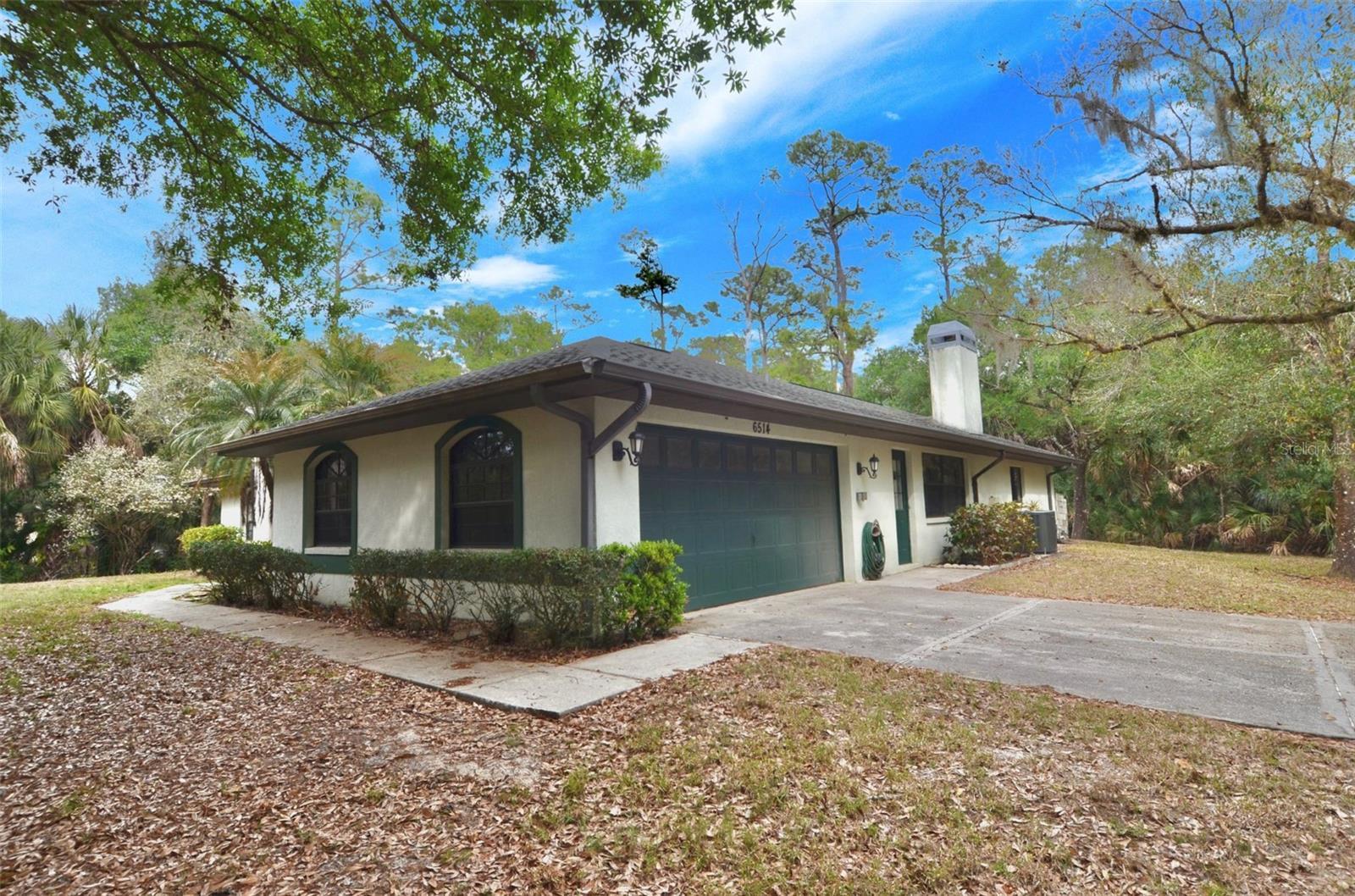 6514 N BISCAYNE DR — photo 32