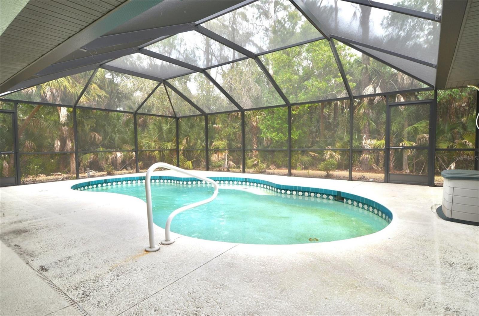 6514 N BISCAYNE DR — photo 26