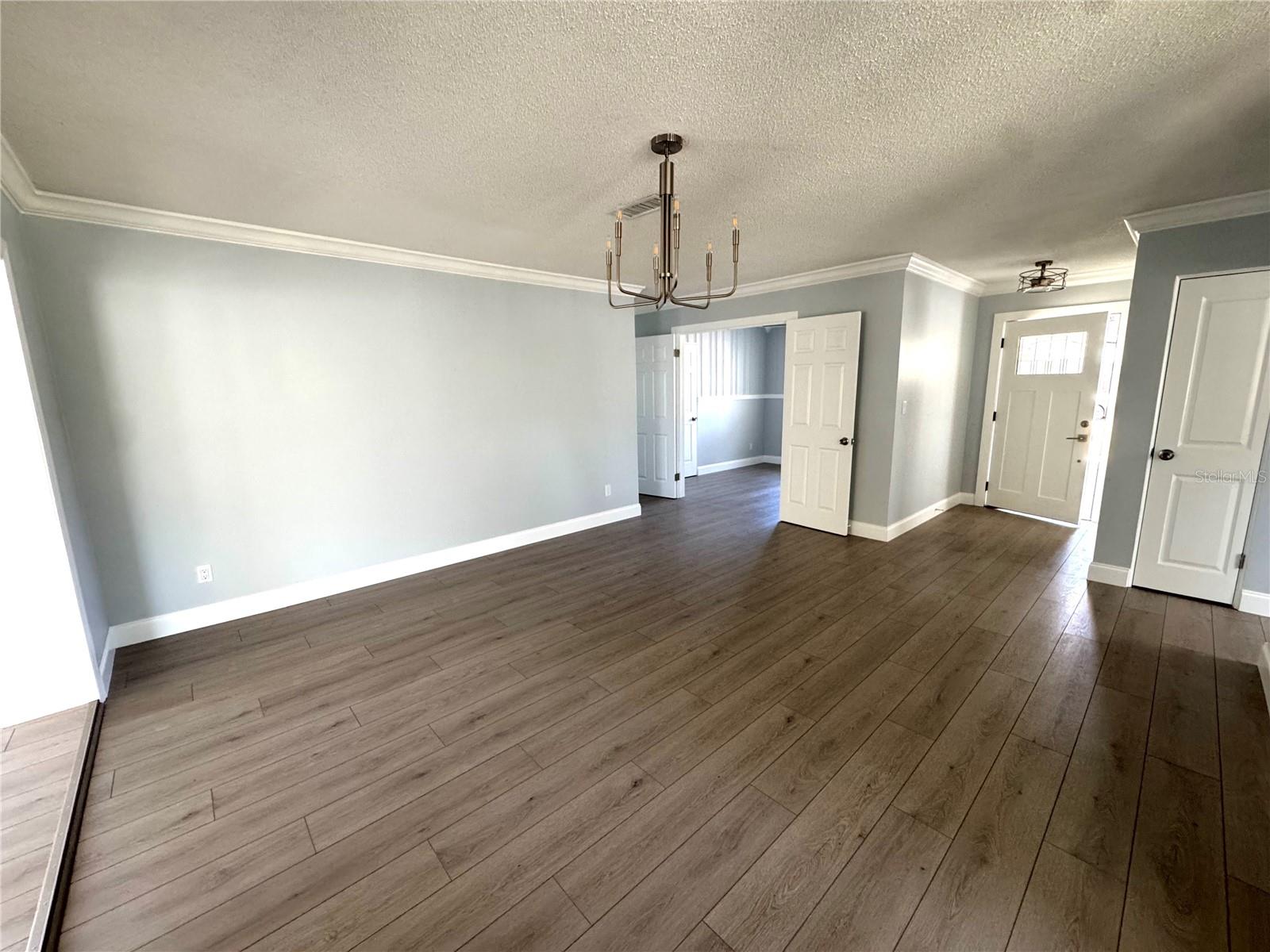 4518 HELENA ST NE — photo 20