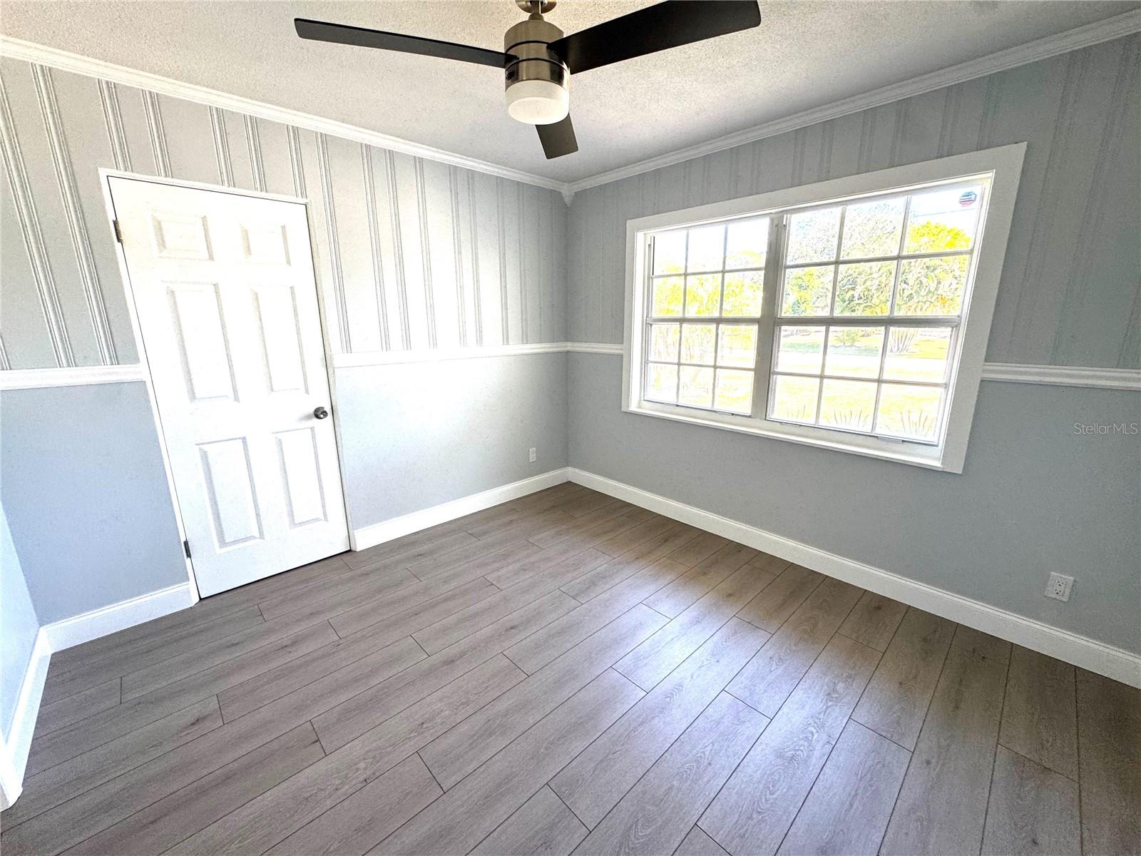 4518 HELENA ST NE — photo 45