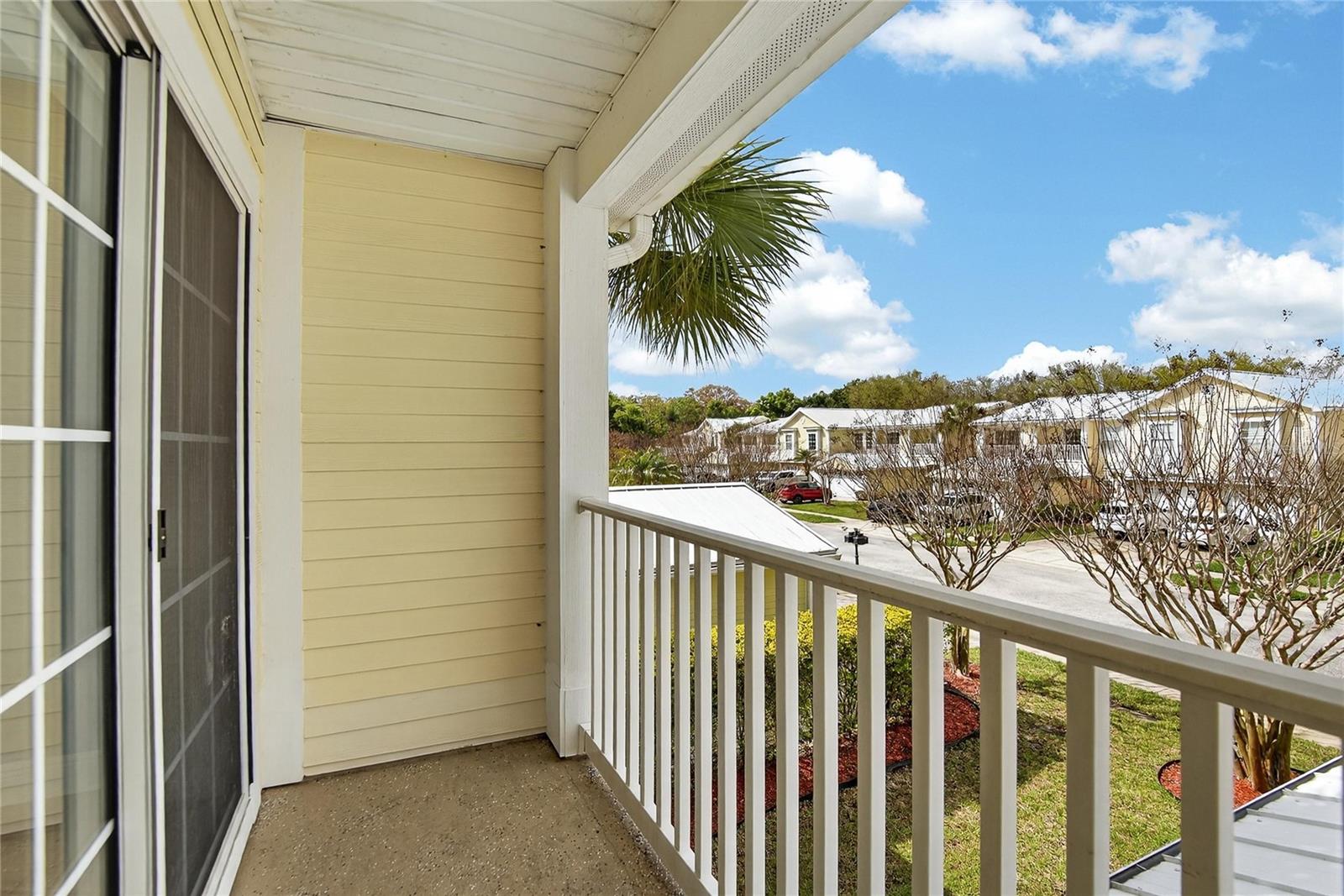 918 WOODBRIDGE CT — photo 37
