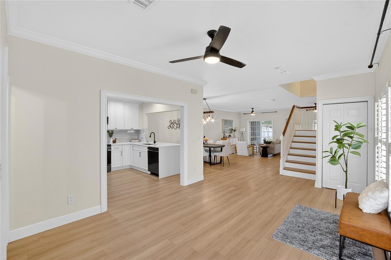 918 WOODBRIDGE CT — photo 9