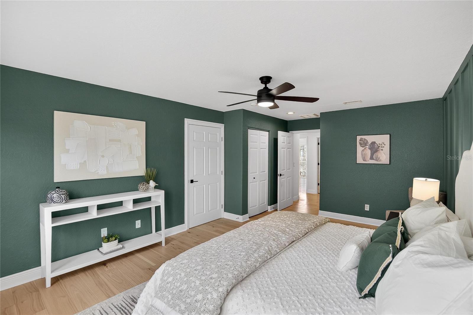 918 WOODBRIDGE CT — photo 27