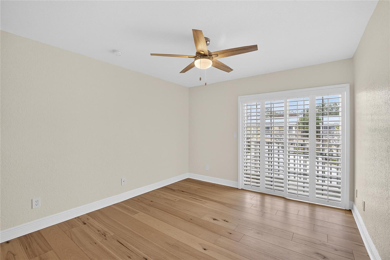918 WOODBRIDGE CT — photo 41