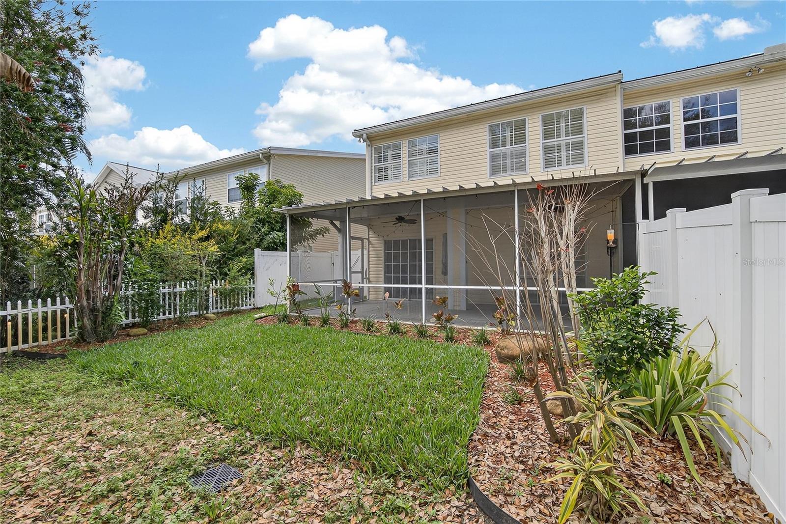 918 WOODBRIDGE CT — photo 51