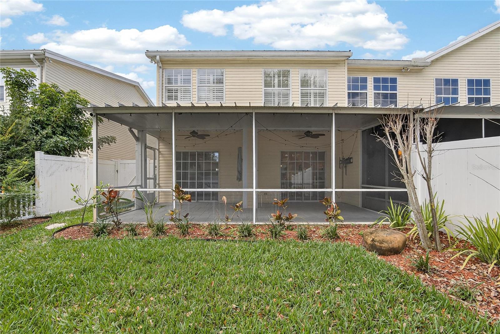 918 WOODBRIDGE CT — photo 44