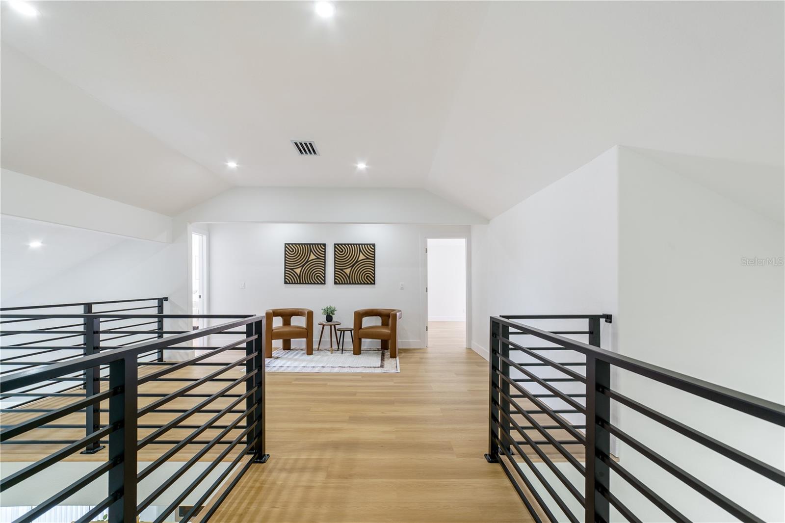 3149 N CANAL DR — photo 25