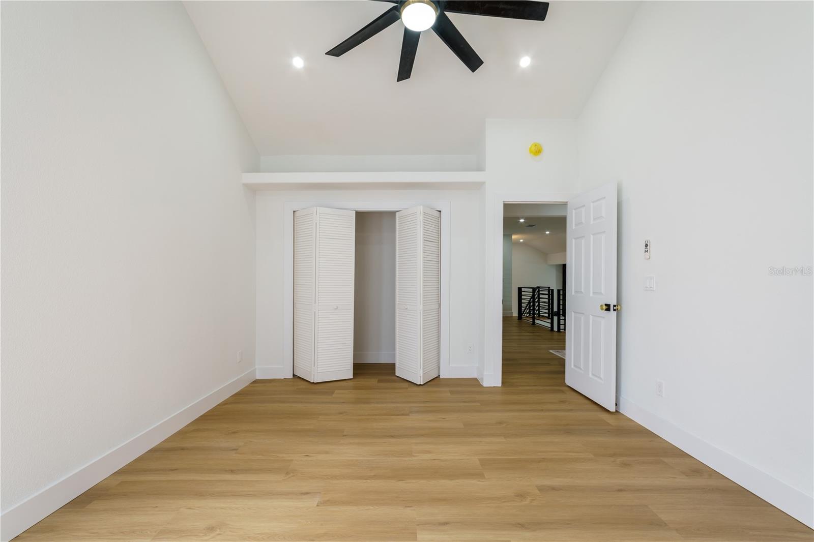 3149 N CANAL DR — photo 29