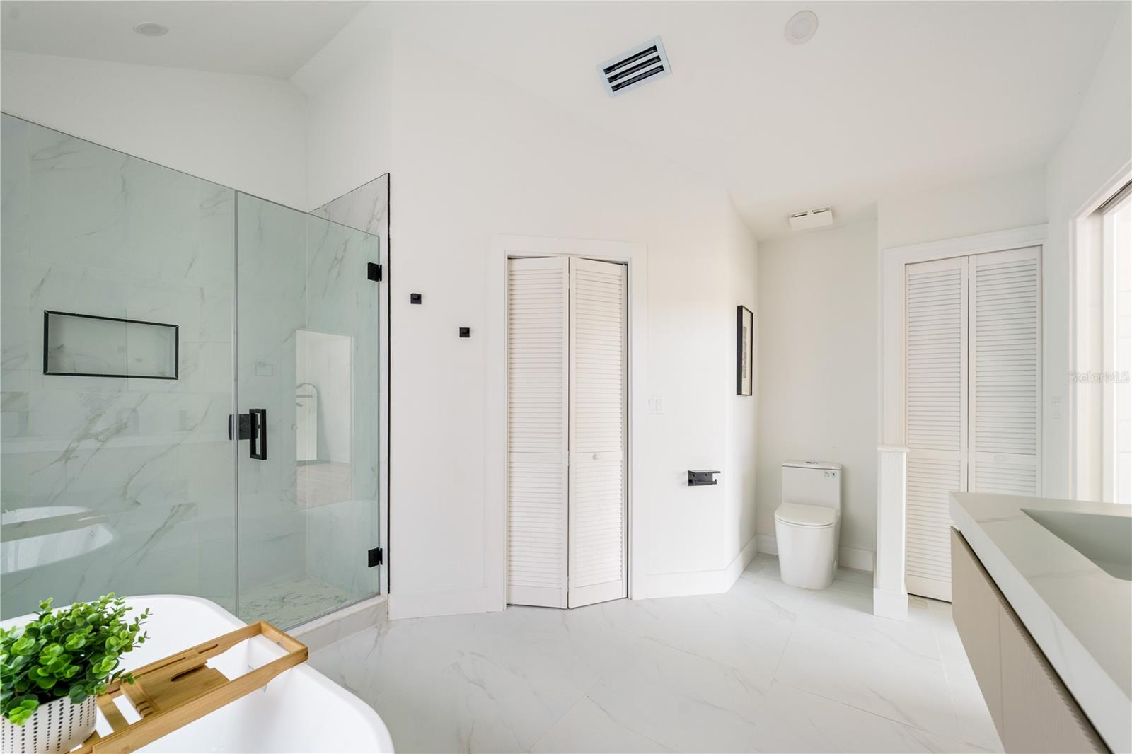 3149 N CANAL DR — photo 35