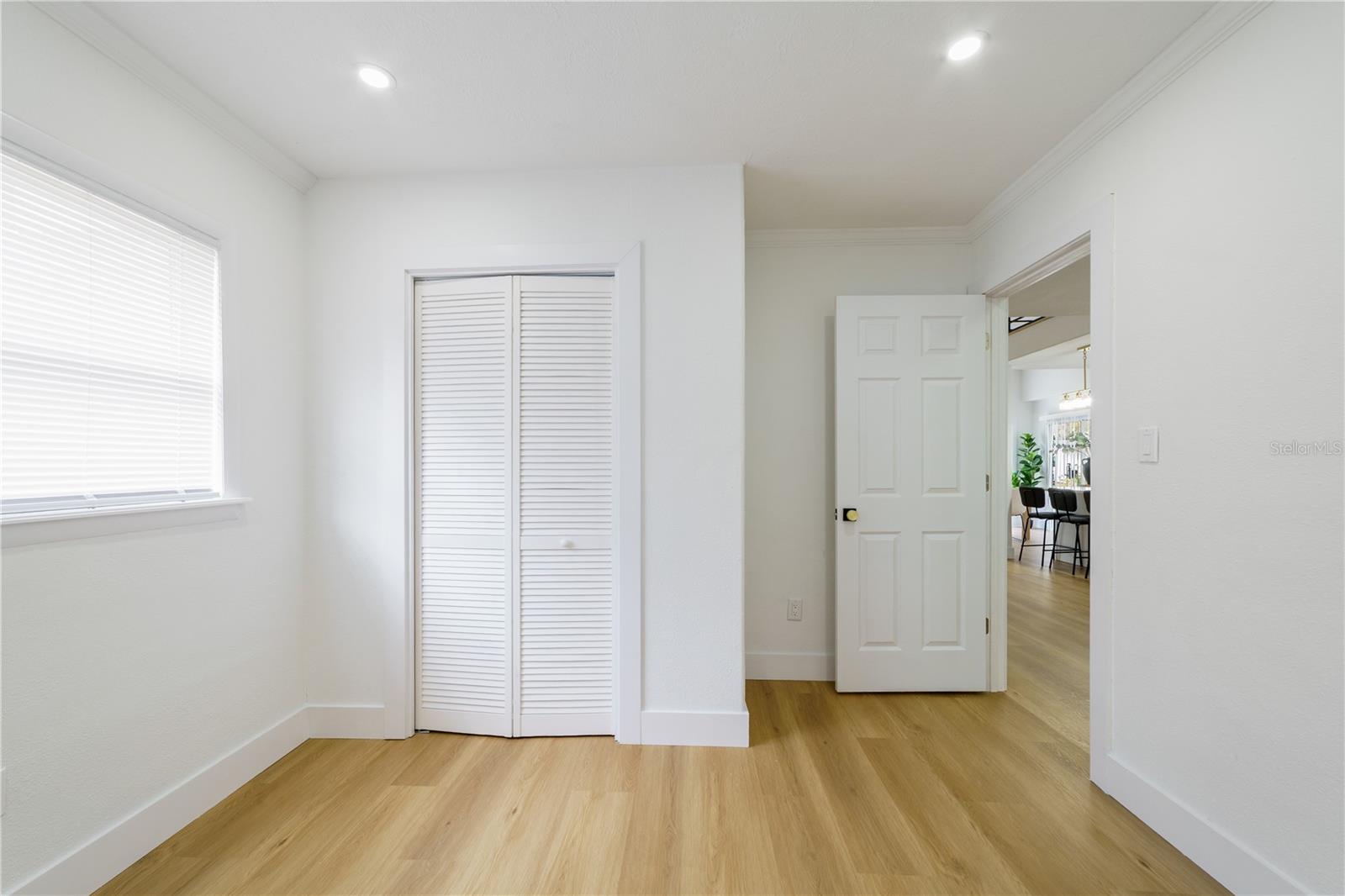 3149 N CANAL DR — photo 9