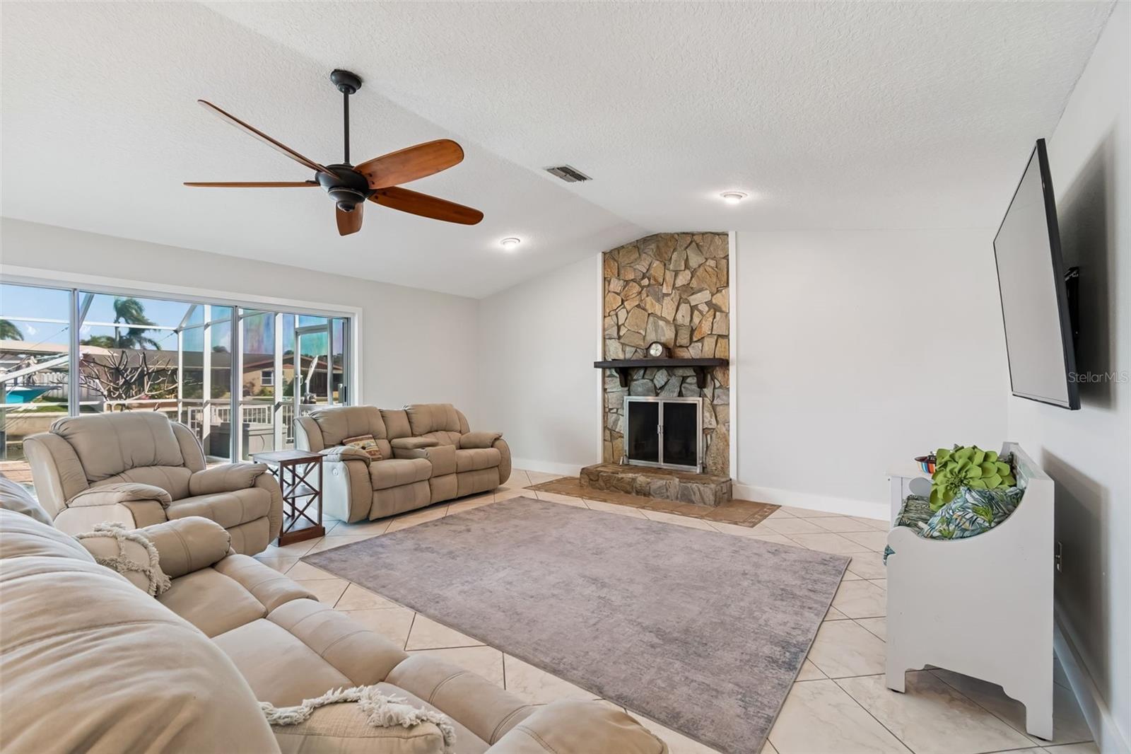 9816 SAN SEBASTIAN WAY — photo 6