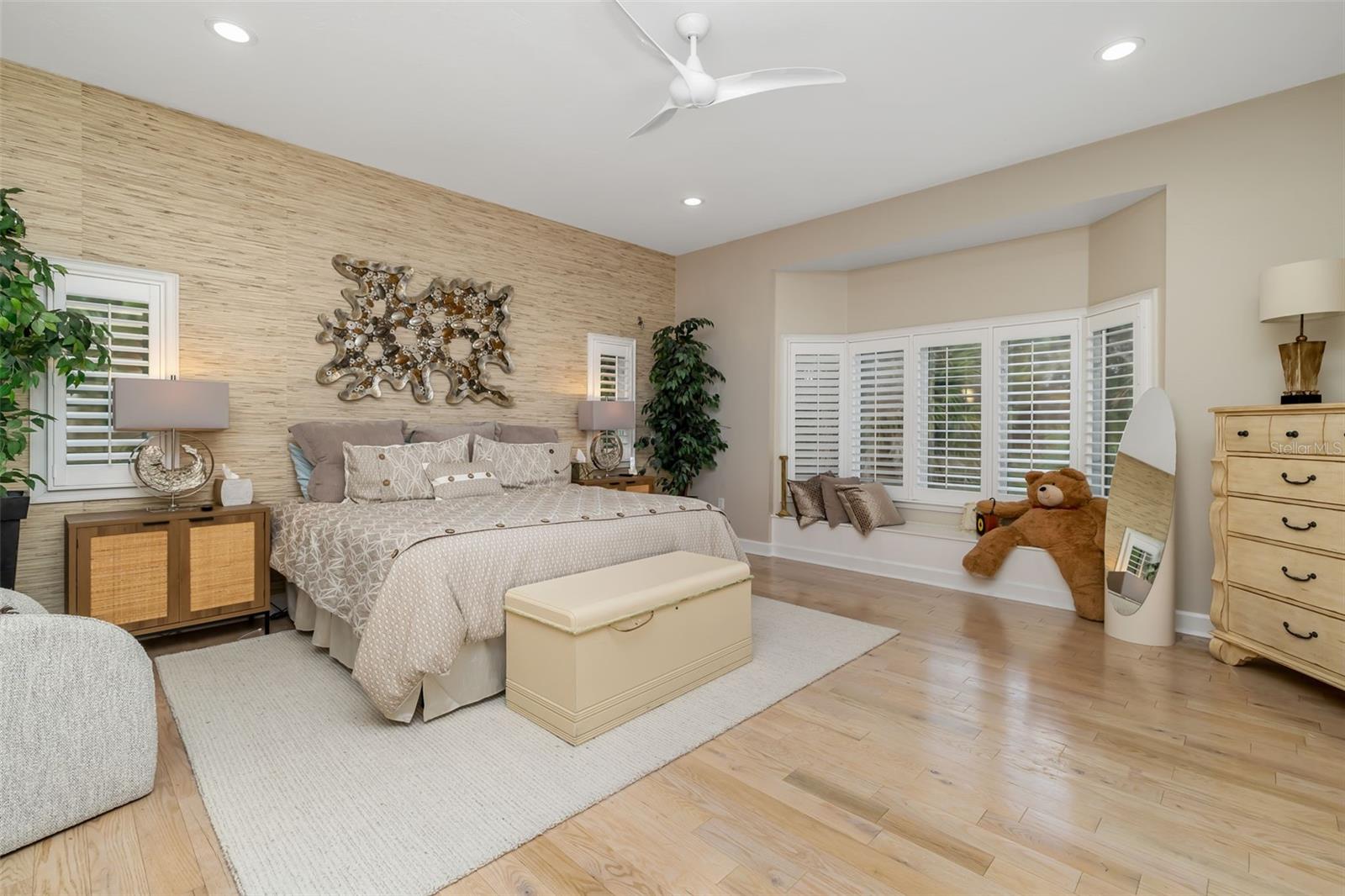 746 EAGLE POINT DR — photo 29