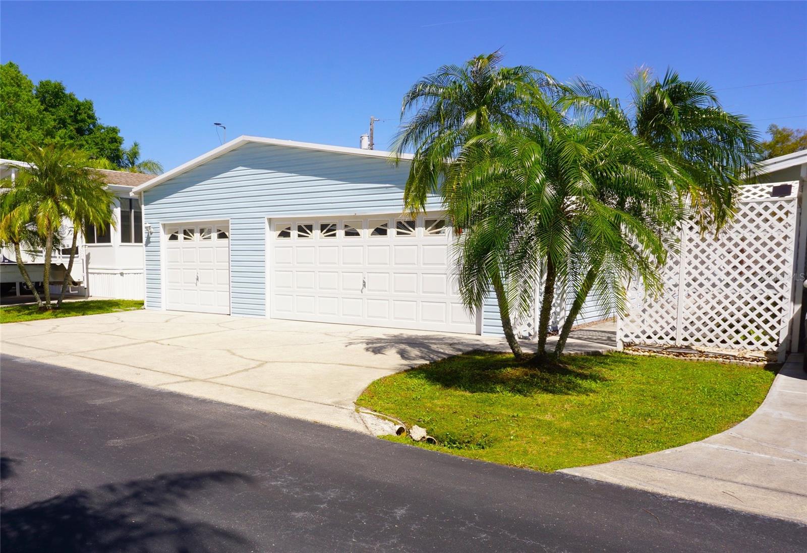 2016 LAKE LINDA CIR — photo 40