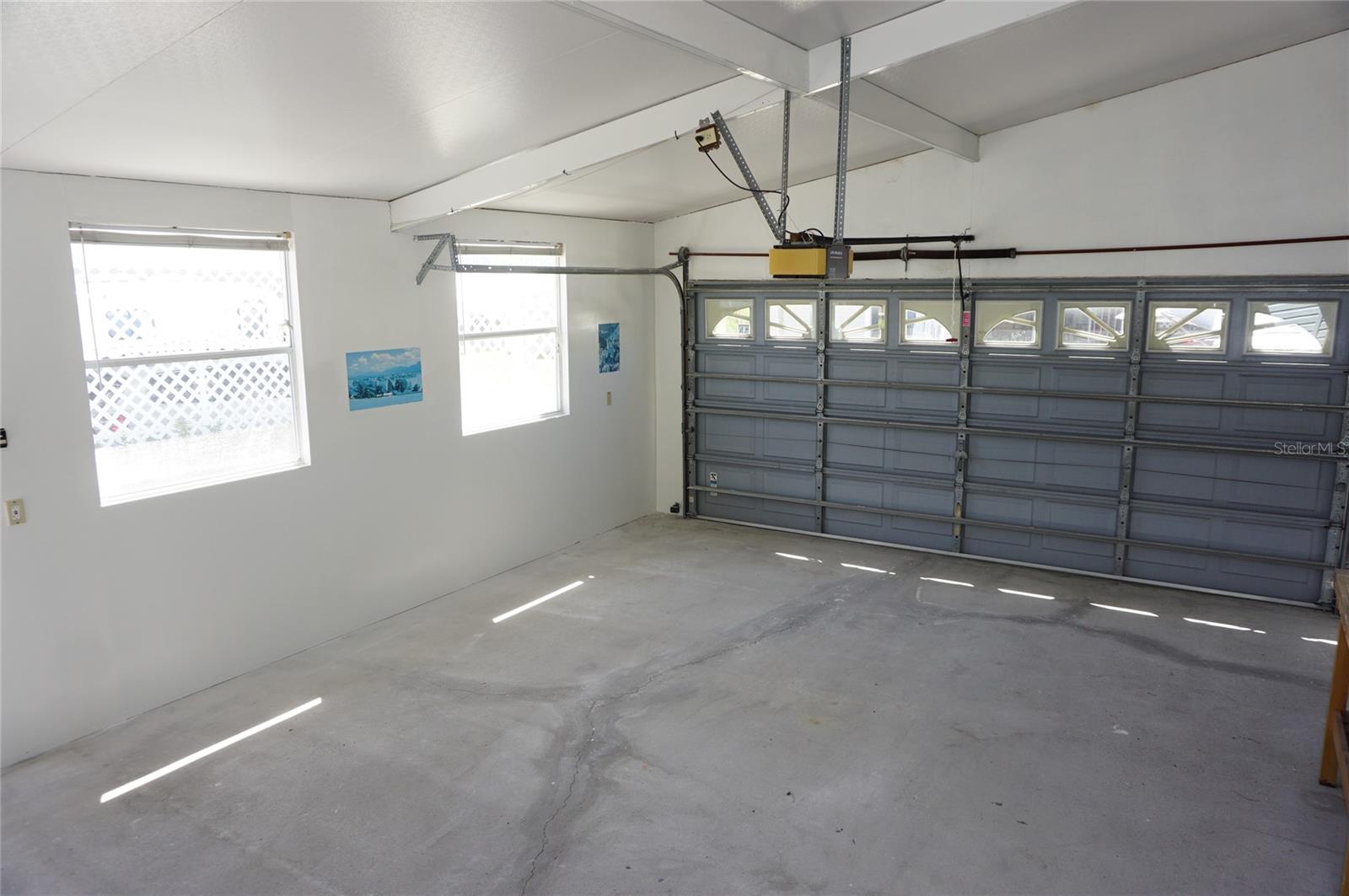 2016 LAKE LINDA CIR — photo 41