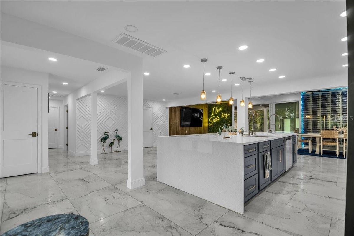5624 CAPE LEYTE DR — photo 8