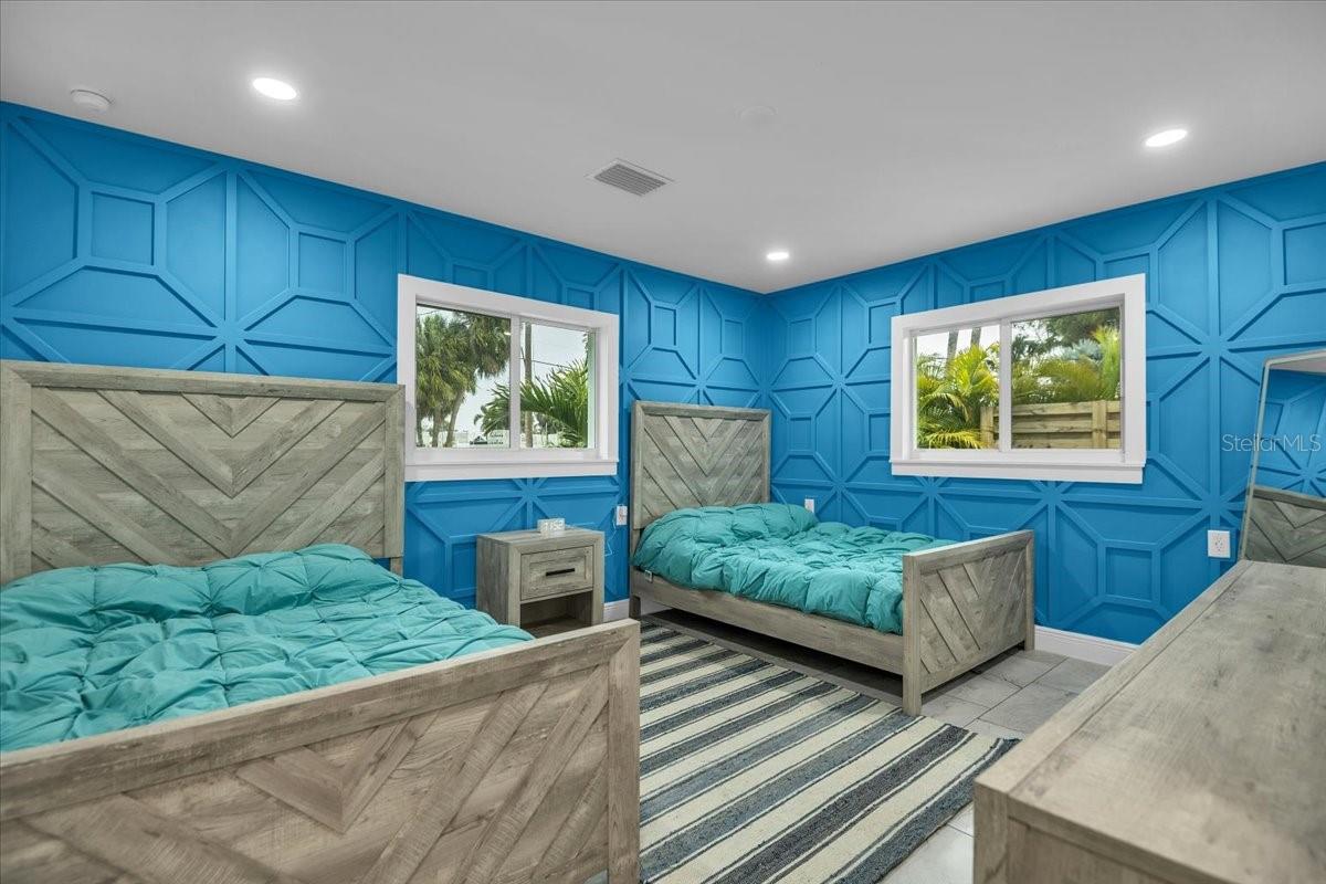 5624 CAPE LEYTE DR — photo 29