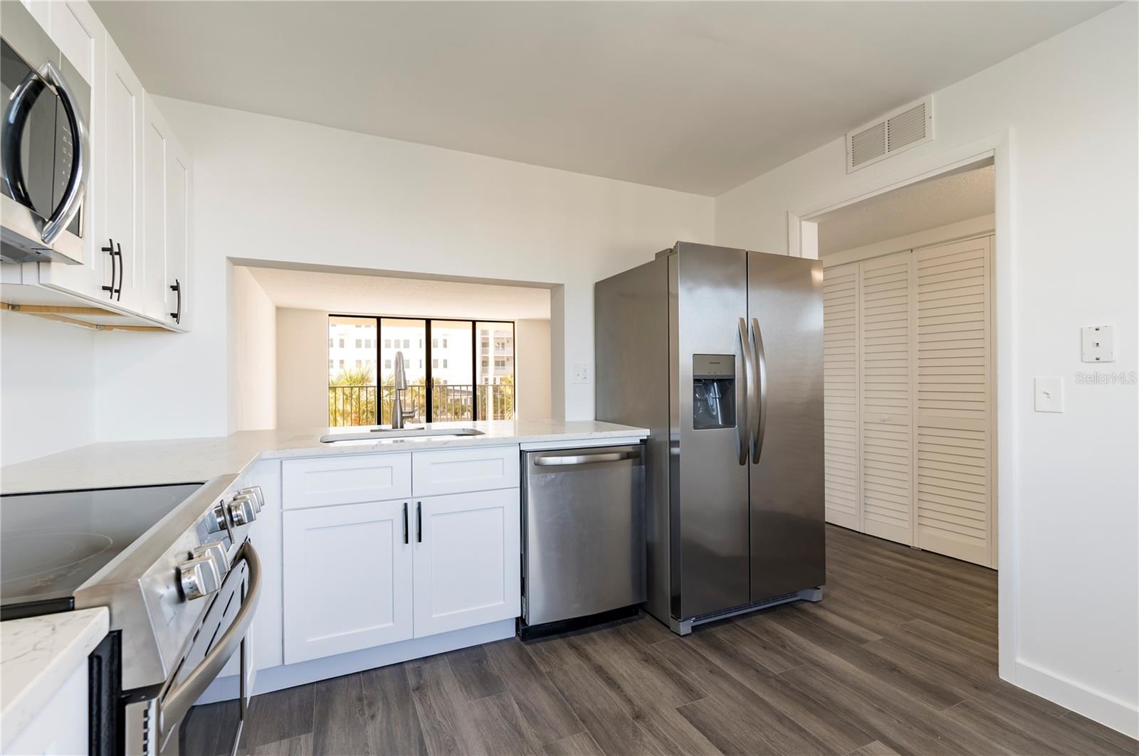 1591 GULF BLVD #203S — photo 9