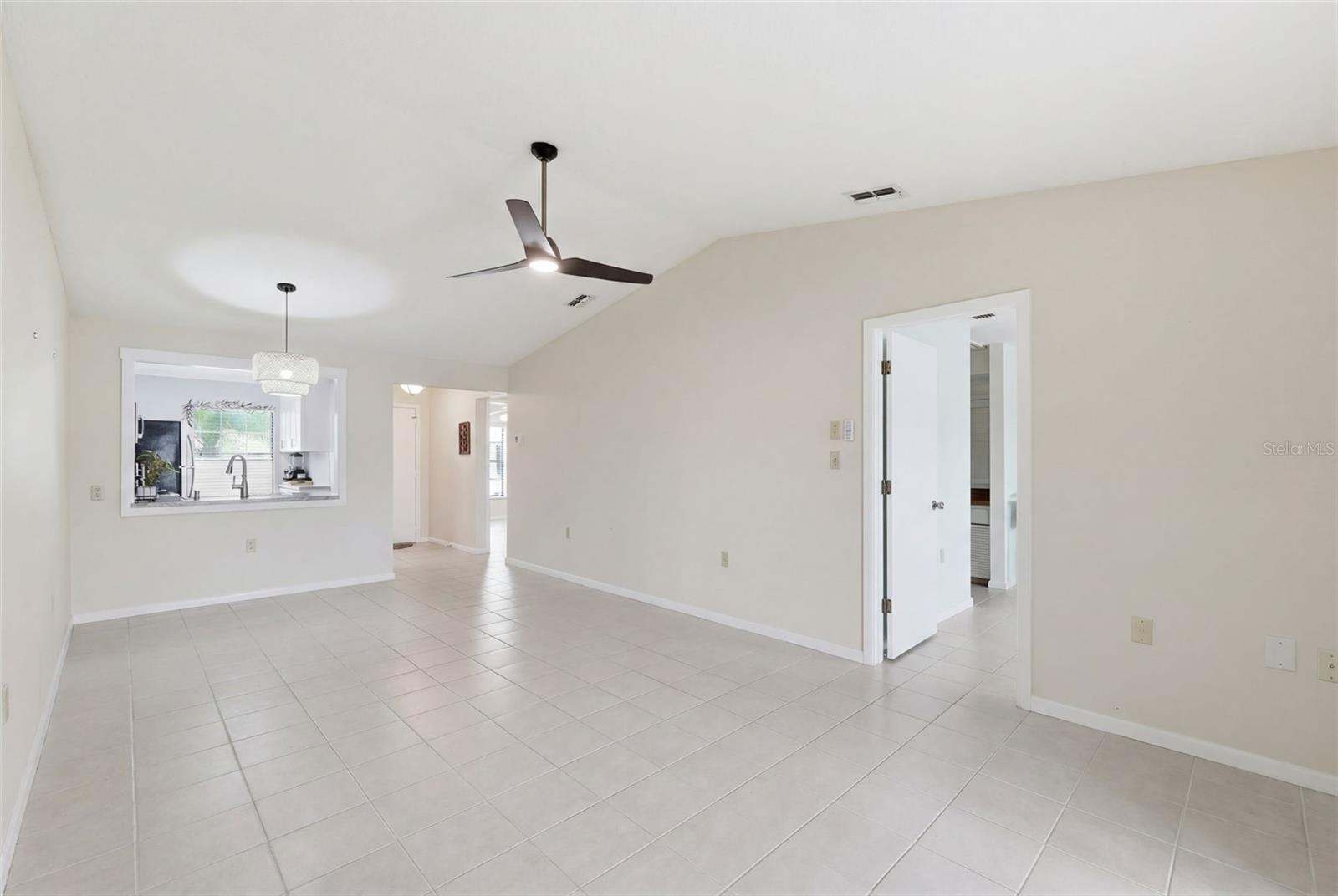 1804 RISING SUN DR #1804 — photo 9