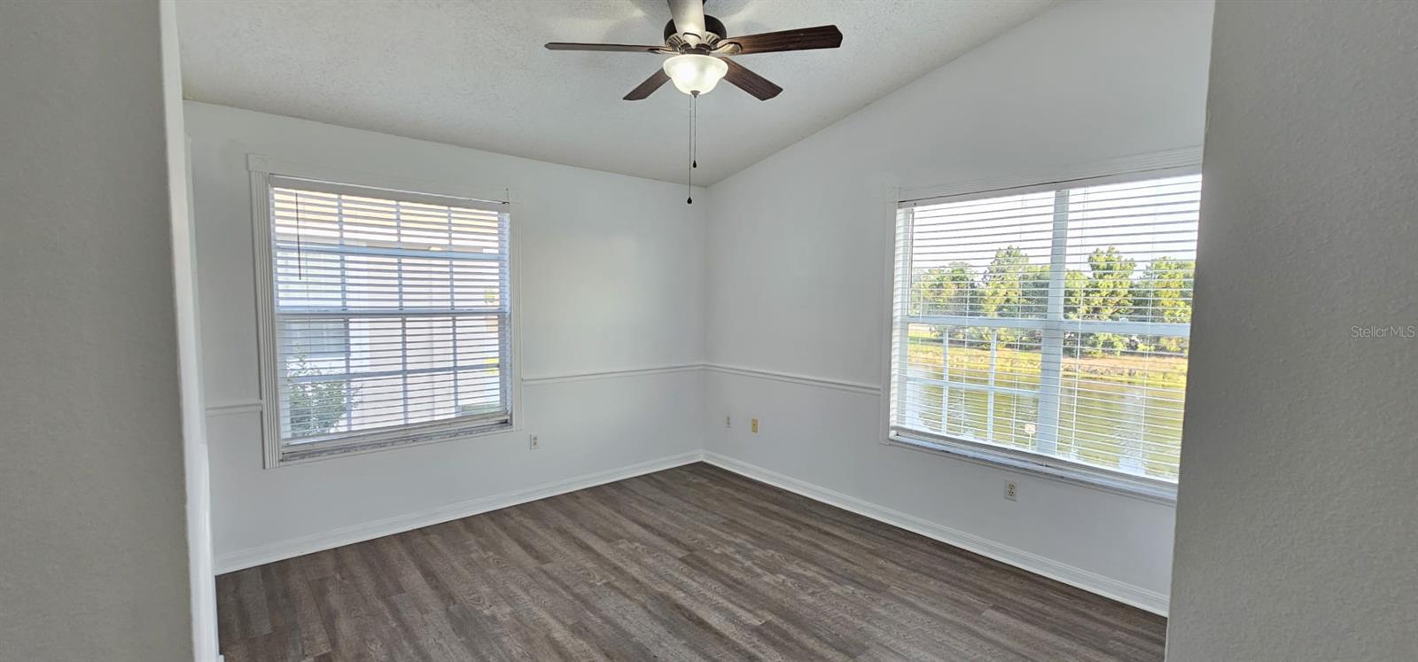641 KENSINGTON LAKE CIR — photo 13