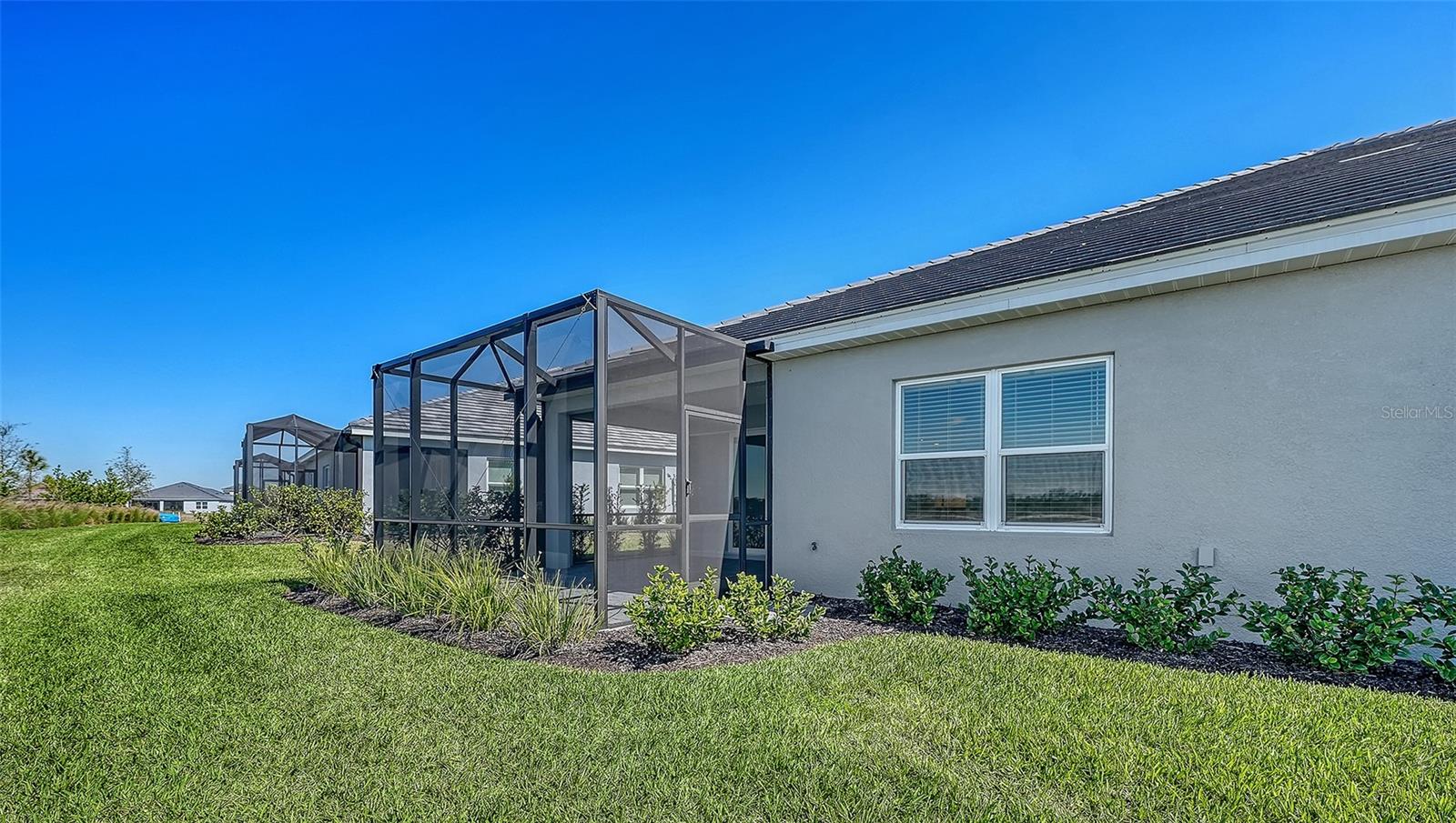2114 SYLVESTER PALM LN — photo 37