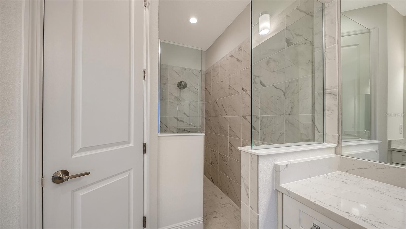 2114 SYLVESTER PALM LN — photo 22