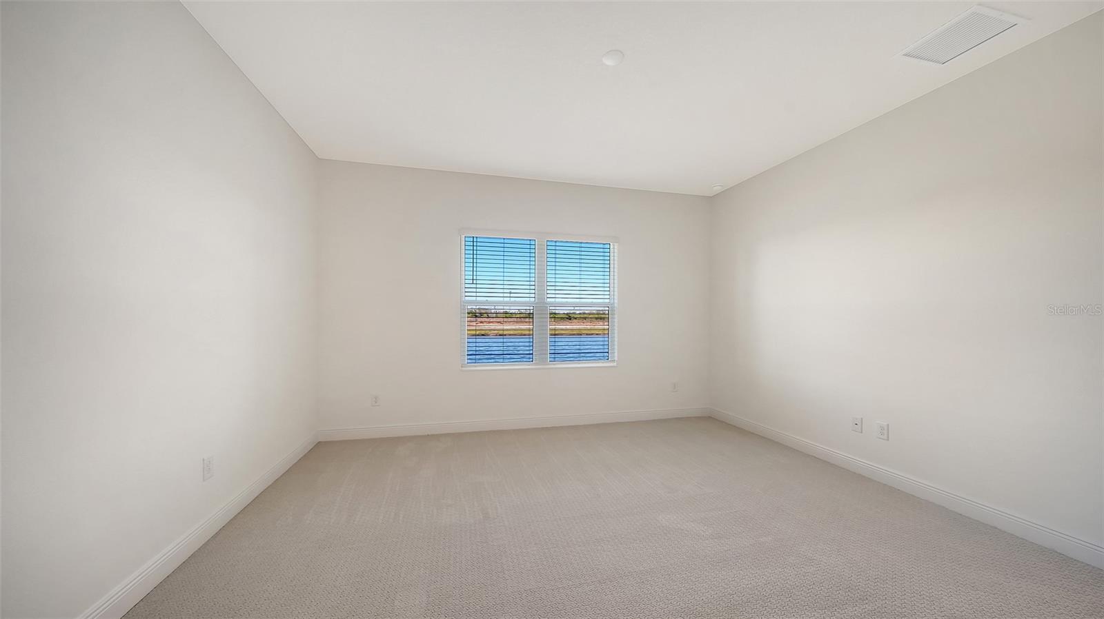 2114 SYLVESTER PALM LN — photo 23
