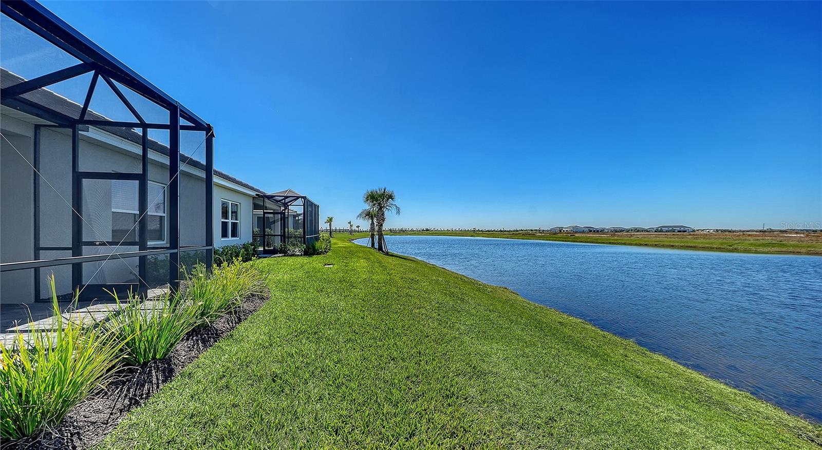 2114 SYLVESTER PALM LN — photo 38