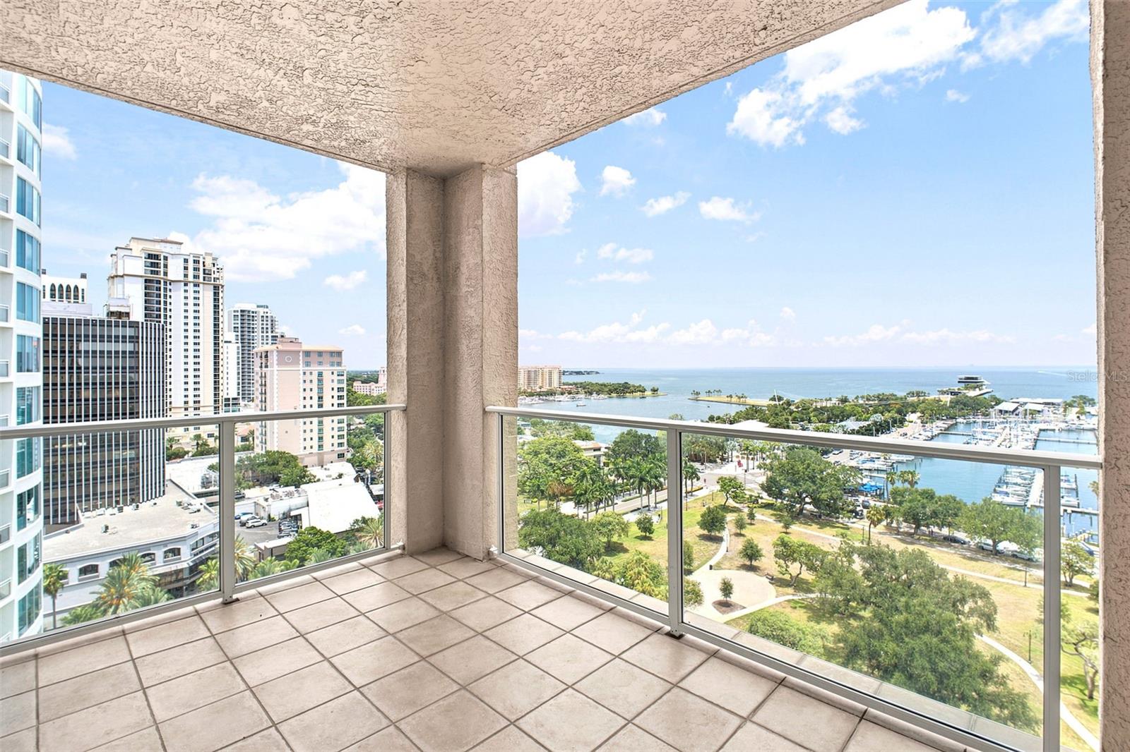 100 BEACH DR NE #1501 — photo 22