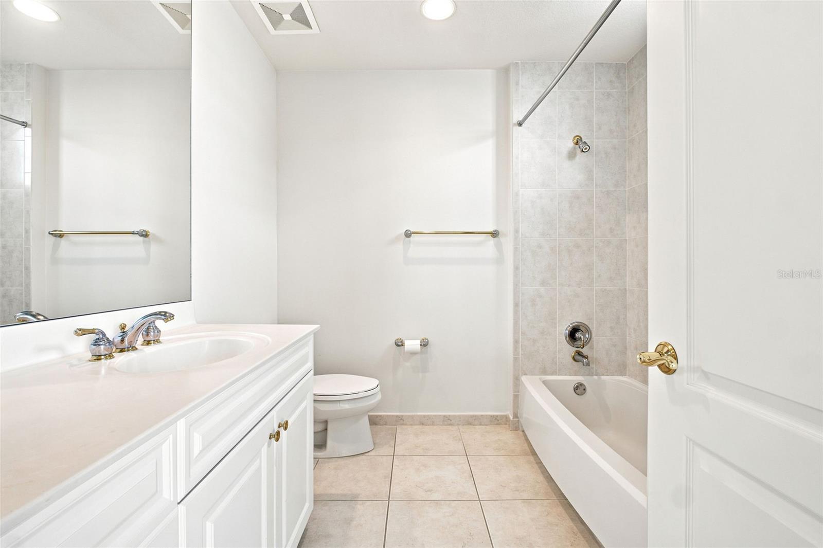 100 BEACH DR NE #1501 — photo 46