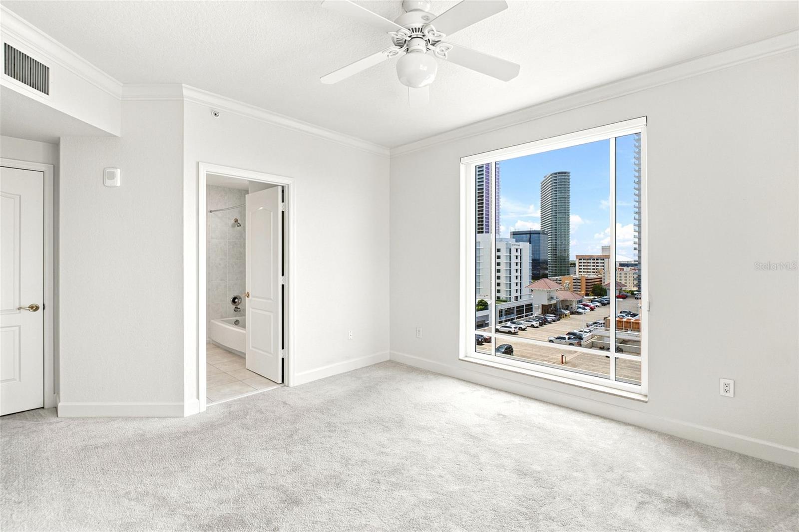 100 BEACH DR NE #1501 — photo 43