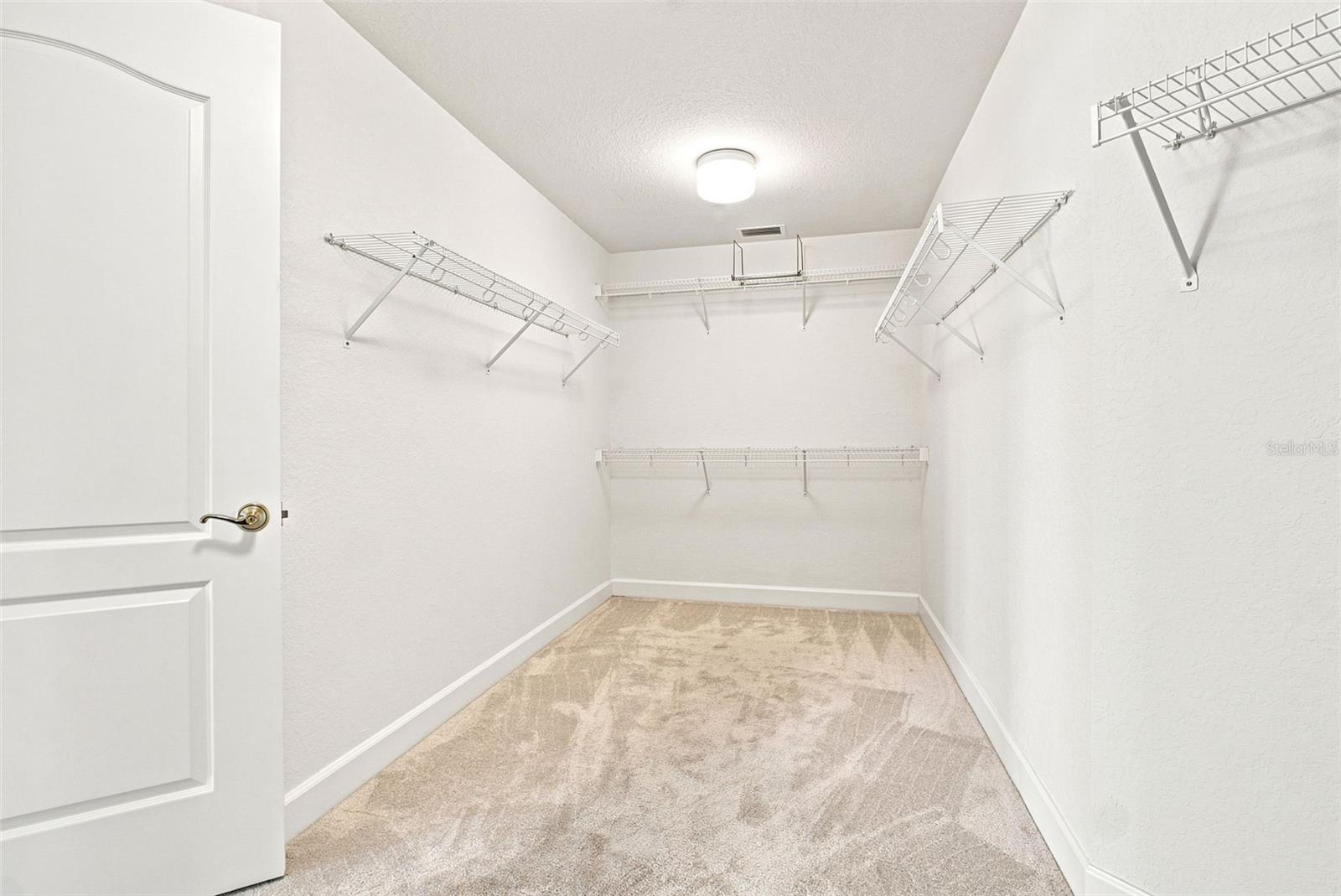100 BEACH DR NE #1501 — photo 40