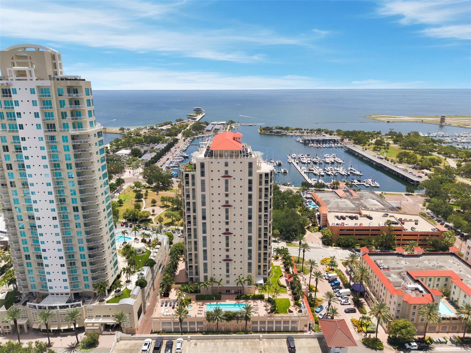 100 BEACH DR NE #1501 — photo 2