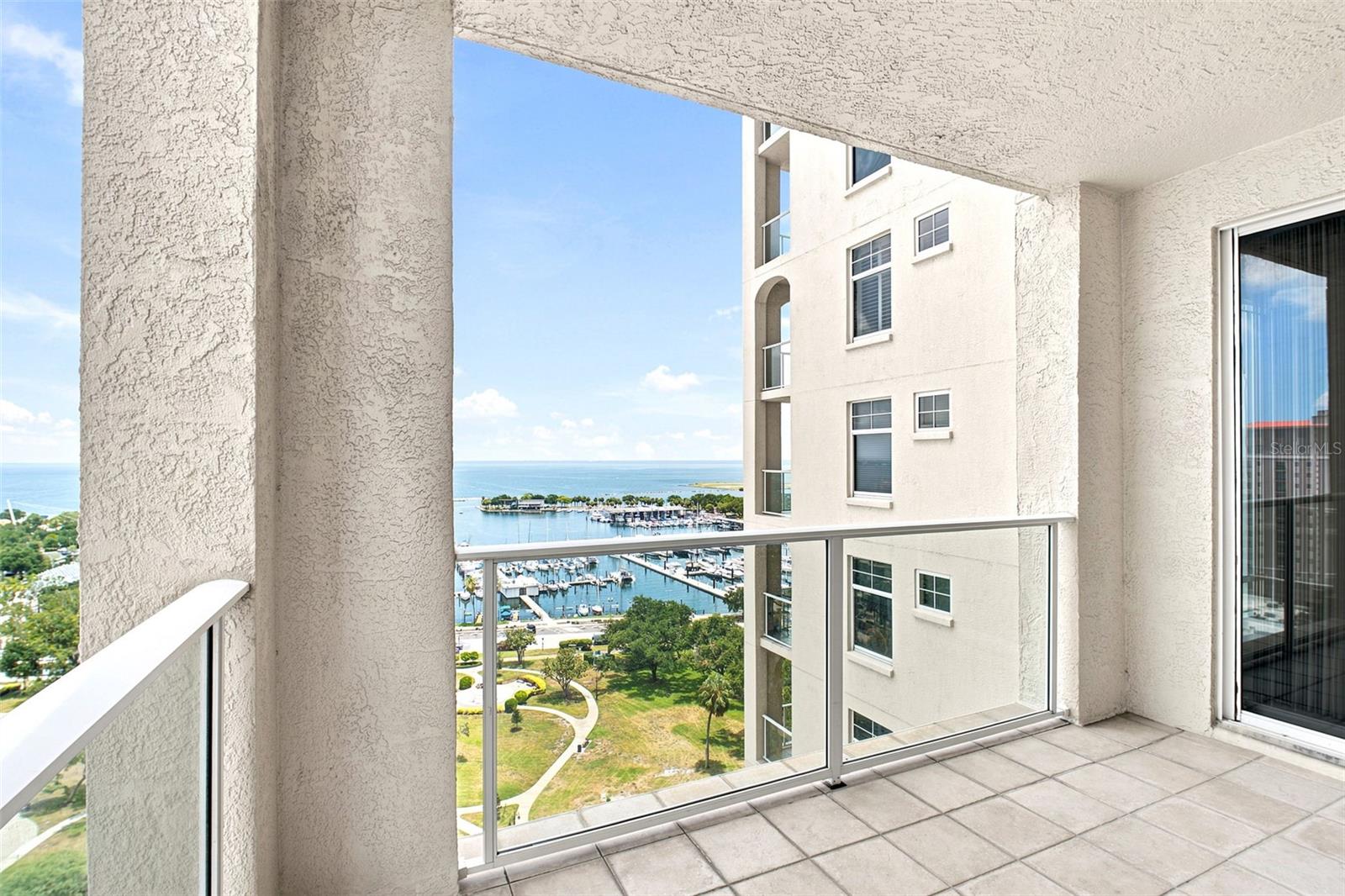 100 BEACH DR NE #1501 — photo 23