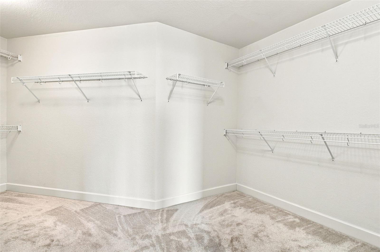 100 BEACH DR NE #1501 — photo 39